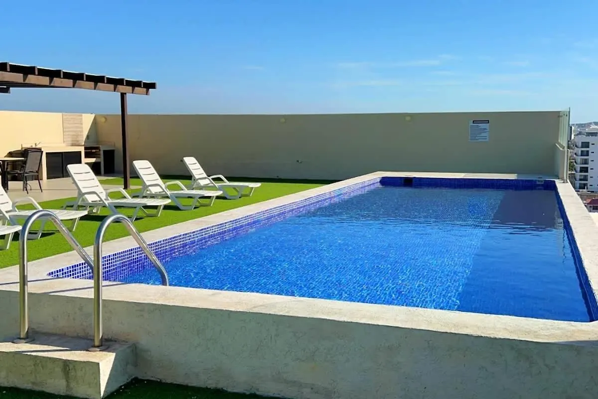 Apartment 1 Block From The Malecon Beach View - Flamingo 601 Mazatlán Casa vacanze