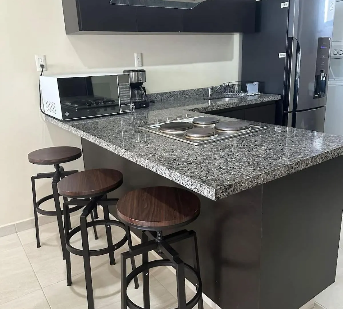 Apartment 1 Block From The Malecon Beach View - Flamingo 601 Mazatlán